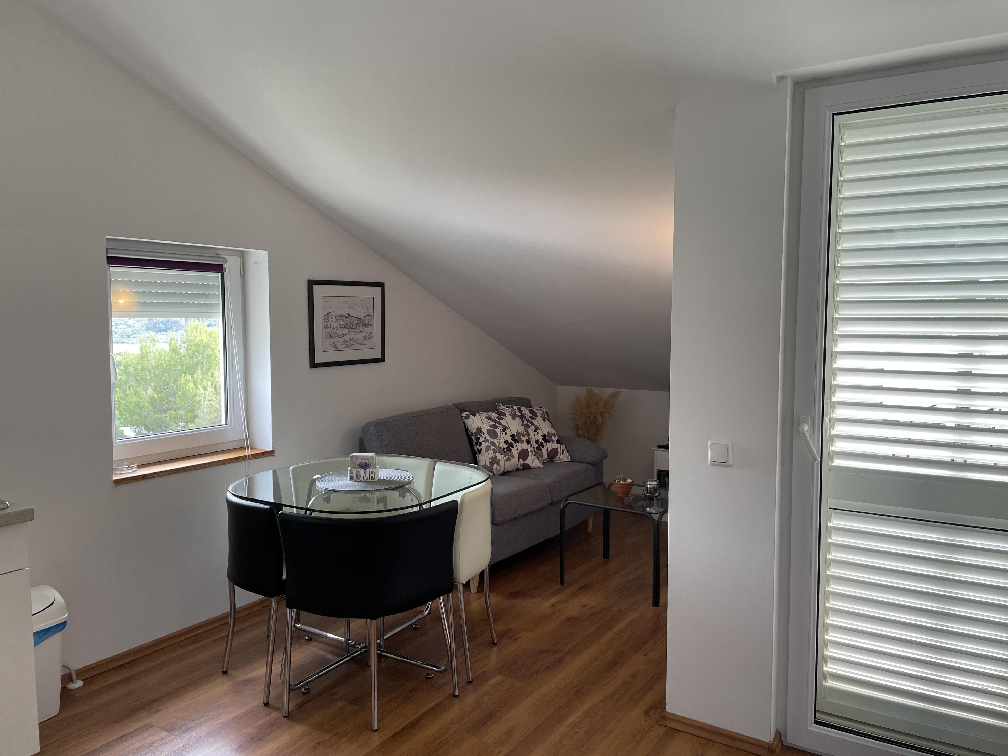 Studio Lila thumbnail 5