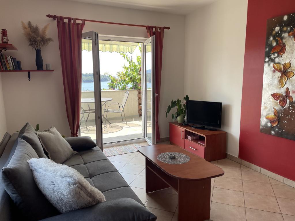 Apartment Red thumbnail 6